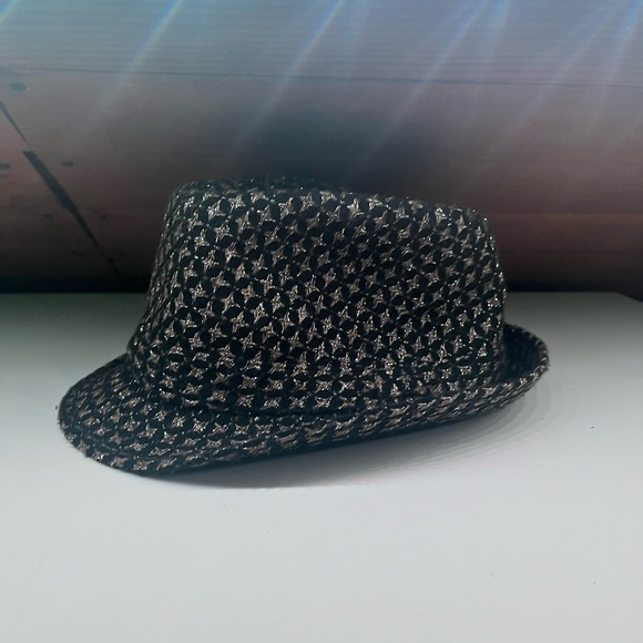 fun sparkly hat - Picture 3 of 3